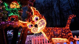 Uz 2,5 milijuna lampica zasjala ovogodišnja božićna bajka u Salajlandu Uz 2,5 milijuna lampica zasjala ovogodišnja božićna bajka u Salajlandu