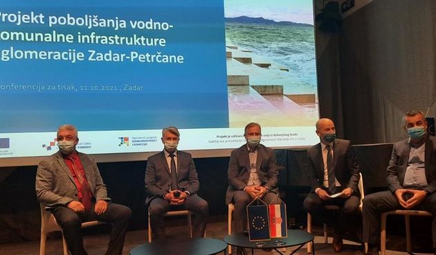 Aglomeracija, konferencija za medije