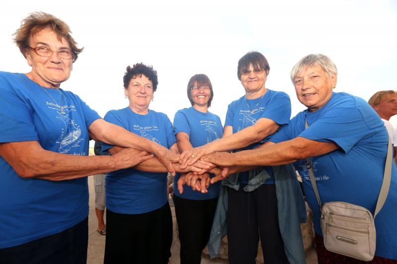 Betina: Održana 49. fešta od školjaka – Dan brganje. Photo: Duško Jaramaz/PIXSELL