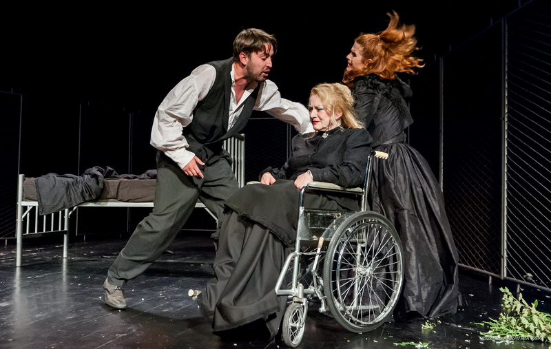 HNK Zadar: Premijera predstave “Therese Raquin”, foto: Ž. Karavida HNK Zadar: Premijera predstave “Therese Raquin”, foto: Ž. Karavida