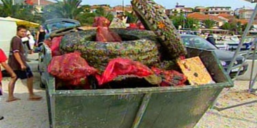 Otpad iz mora/Foto: HTV Otpad iz mora/Foto: HTV