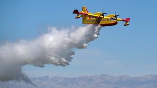 Zemunik: 20. obljetnica akrobatske grupe “Krila Oluje” Zemunik: 20. obljetnica akrobatske grupe “Krila Oluje”
