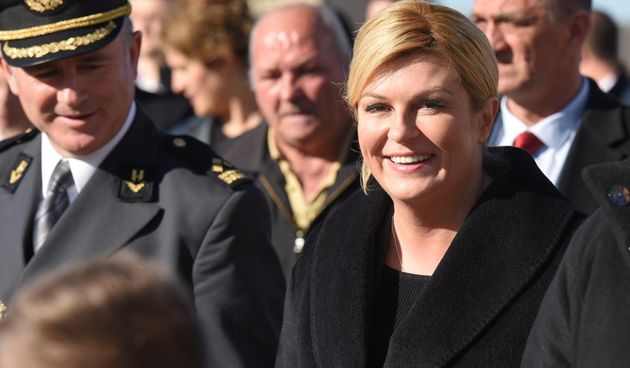 Predsjednica Kolinda Grabar-Kitarović odala počast stradalim braniteljima i civilima Škabrnje