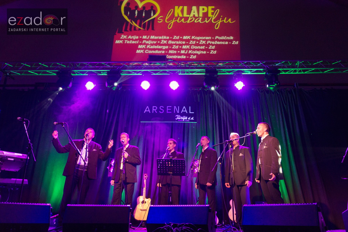 Humanitarni koncert “Klape s ljubavlju” u zadarskom Arsenalu