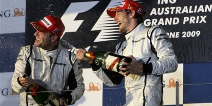 Jenson Button, Rubens Barrichello(AP photo)
