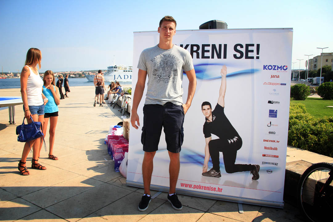 Pokreni se na Pozdravu suncu