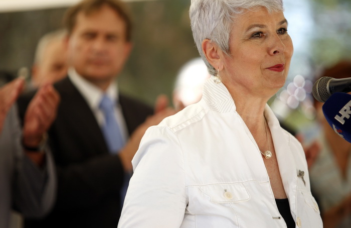 Zadar, 020810.
Jadranka Kosor polozila je kamen temeljac za zgradu u kojoj ce biti 65 stanova za hrvatske ratne vojne invalide. Gradiliste se nalazi u ulici Krste Odaka. 
Foto: Jure Miskovic / CROPIX