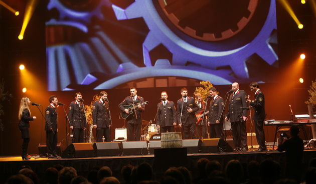 Split, 251111.
Spaladium Arena.
U splitskoj Areni odrzan je koncert klapa.
Na slici: Klapa Sveti Florijan
Foto: Vojko Basic / CROPIX