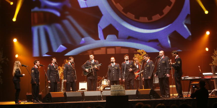 Split, 251111.
Spaladium Arena.
U splitskoj Areni odrzan je koncert klapa.
Na slici: Klapa Sveti Florijan
Foto: Vojko Basic / CROPIX