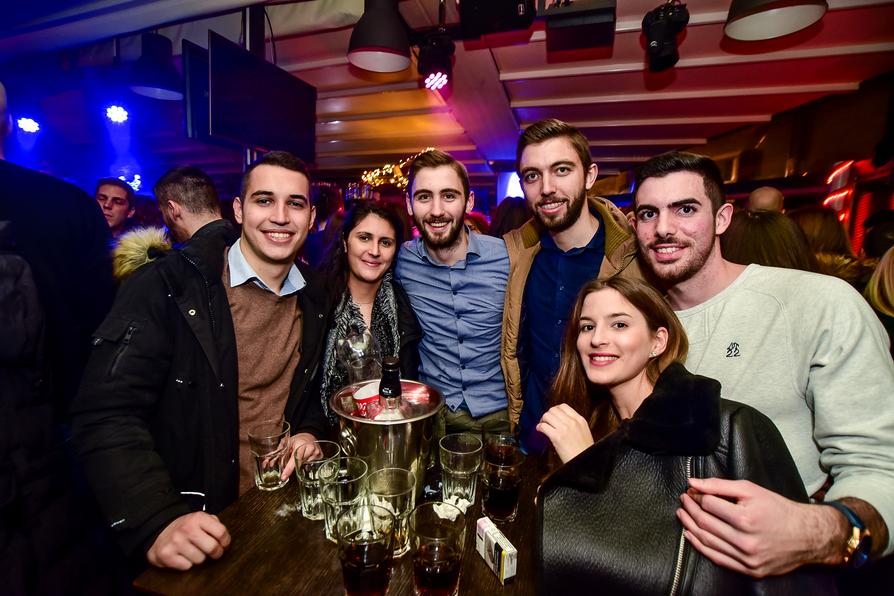 Vesna Pisarović @ Kult Caffe Bar