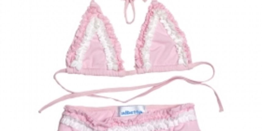 Ružičasti bikini (foto: www.rosiepose.com) Ružičasti bikini (foto: www.rosiepose.com)