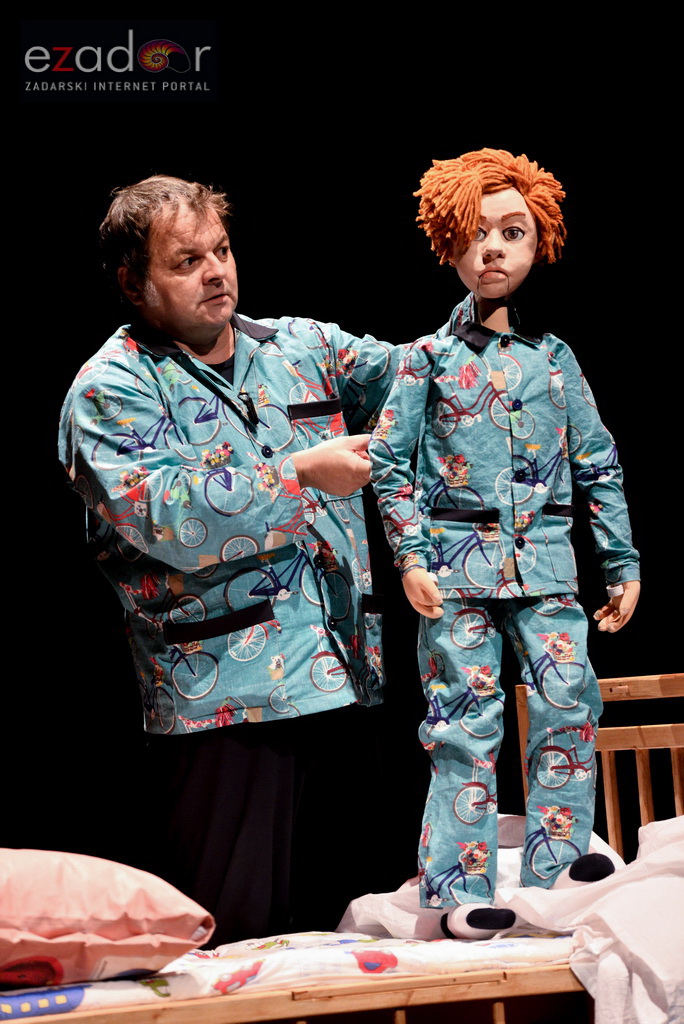 Premijera predstave “Pale sam na svijetu” u Kazalištu lutaka Zadar Premijera predstave “Pale sam na svijetu” u Kazalištu lutaka Zadar