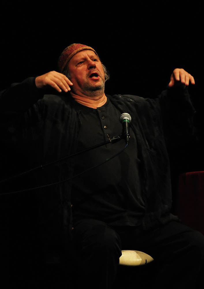 Zadar, 06.03.2013. snimio: Nenad Marčev,
Monodrama Zijaha Sokolovića,
Međuigre 0-24,
Redatelj Zijah Sokolović,
Dvorana HNK Zadar Zadar, 06.03.2013. snimio: Nenad Marčev,
Monodrama Zijaha Sokolovića,
Međuigre 0-24,
Redatelj Zijah Sokolović,
Dvorana HNK Zadar