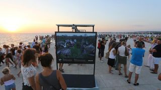 Izložba “National Geographic – Hrvatska iz zraka” na zadarskoj rivi Izložba “National Geographic – Hrvatska iz zraka” na zadarskoj rivi