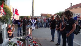 Koracima nade u istinu