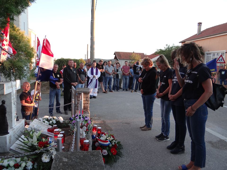 Koracima nade u istinu