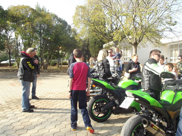 “Beštije” posjetile OŠ Šimuna Kožičića Benje “Beštije” posjetile OŠ Šimuna Kožičića Benje