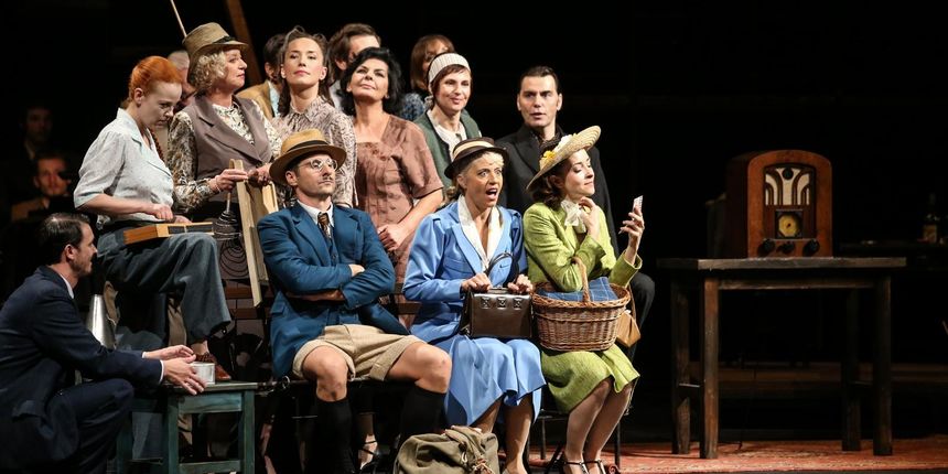 U Hrvatskom narodnom kazalistu premijerno izvedena predstava “Tko pjeva zlo ne misli”. Dusan Bucan, Ivana Boban, Zrinka Cvitesic.