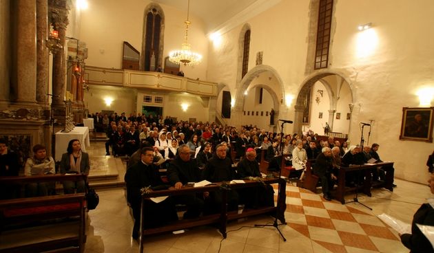 U crkvi Sv. Frane održan koncert glagoljaških napjeva “Puče moj”