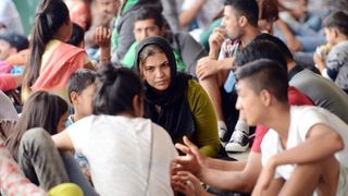 Izbjeglice i imigranti na željezničkom kolodvoru Keleti ulicama Budimpešte, Photo: Marko Jurinec/PIXSELL Izbjeglice i imigranti na željezničkom kolodvoru Keleti ulicama Budimpešte, Photo: Marko Jurinec/PIXSELL