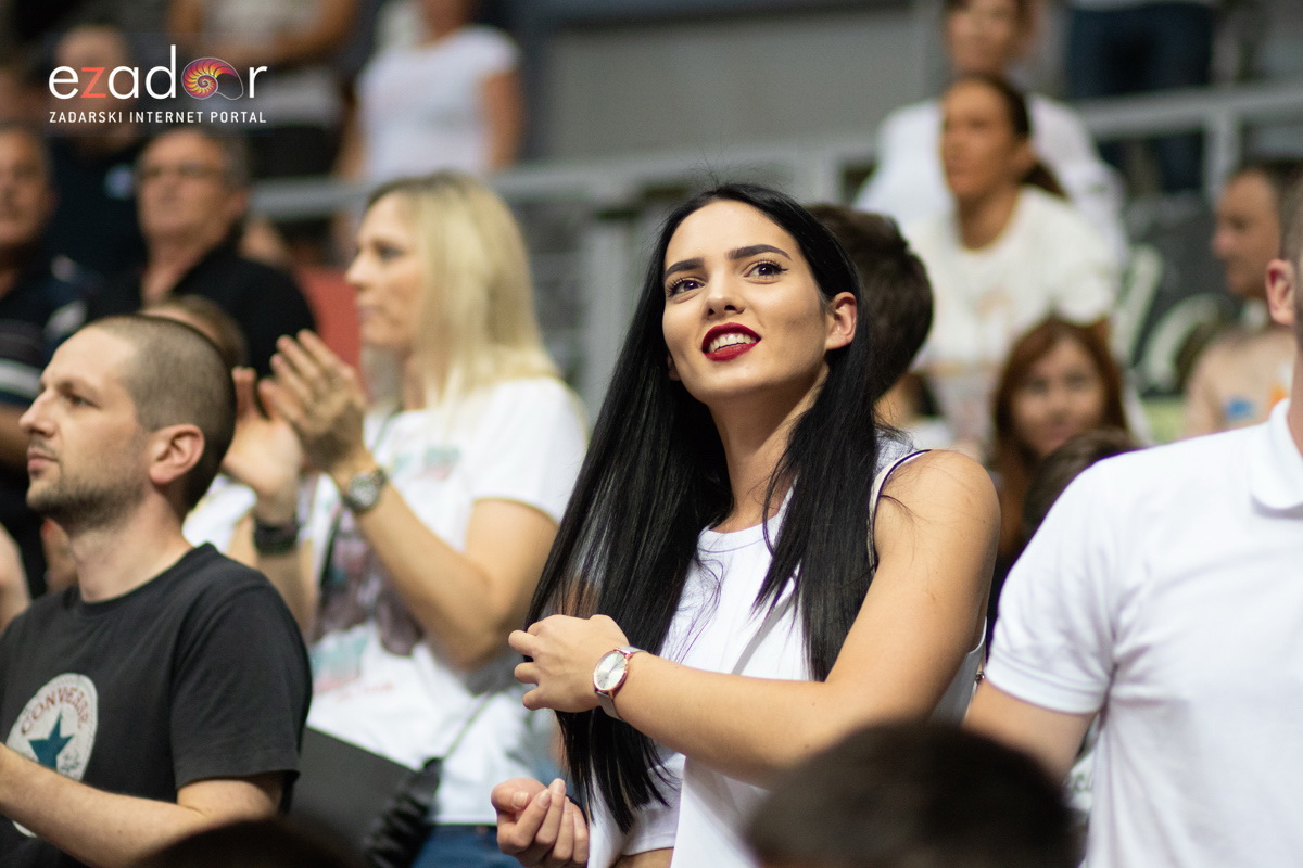 Polufinale doigravanja HT Premijer lige, 1. utakmica: KK Zadar – KK Cibona 89-78