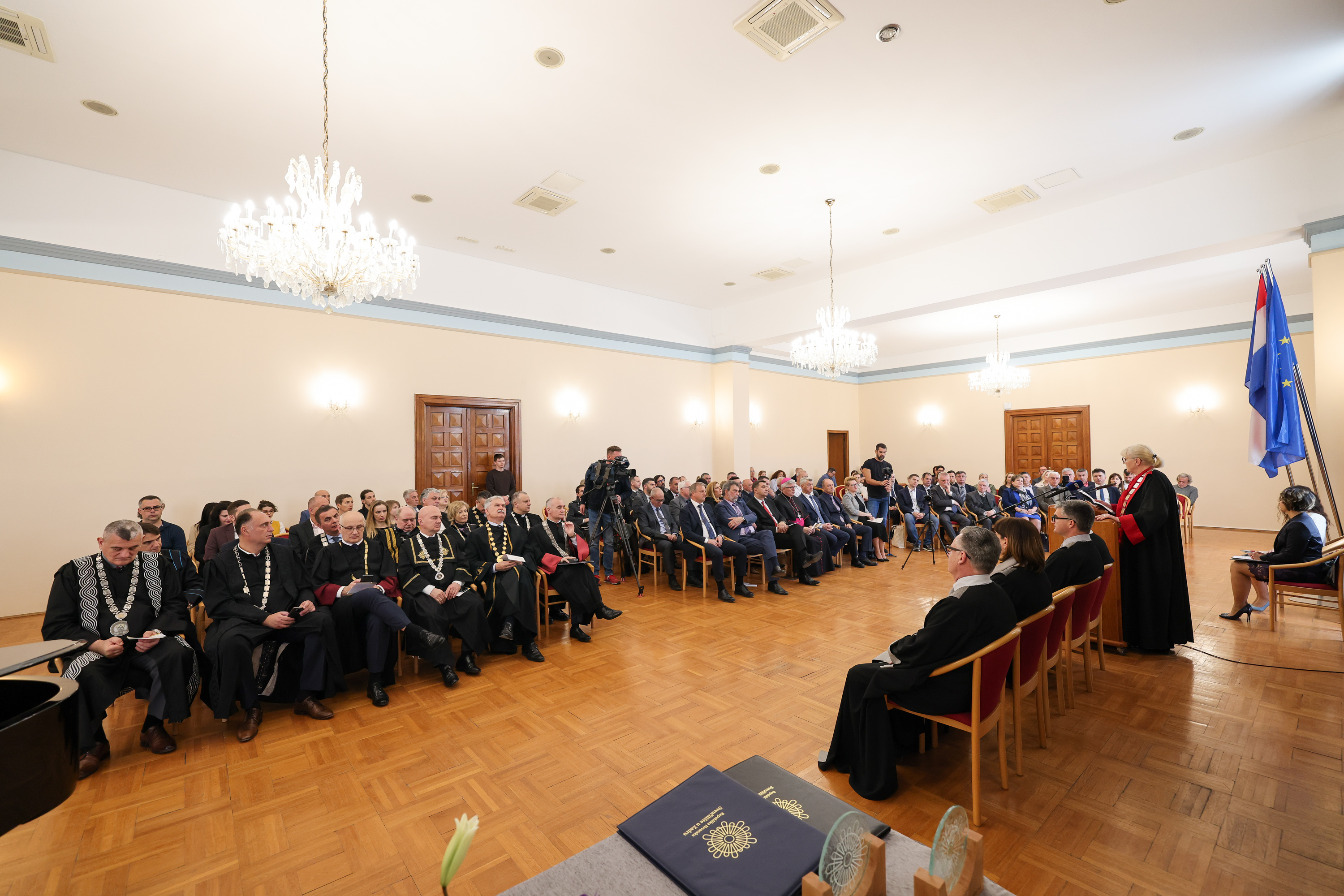 Svečanom sjednicom proslavljen Dies Academicus – Dan Sveučilišta u Zadru Svečanom sjednicom proslavljen Dies Academicus – Dan Sveučilišta u Zadru