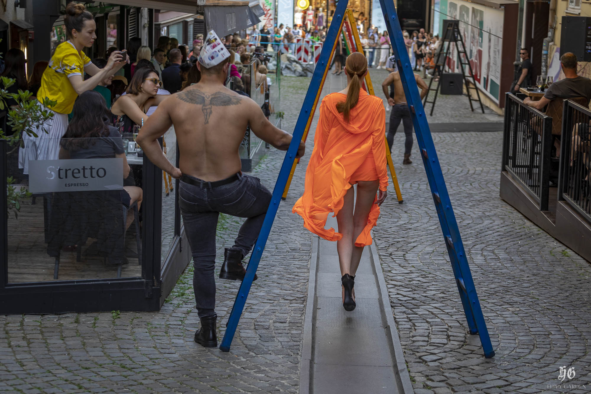 Ulična modna revija #INSPIREDBYART by Hippy Garden Ulična modna revija #INSPIREDBYART by Hippy Garden