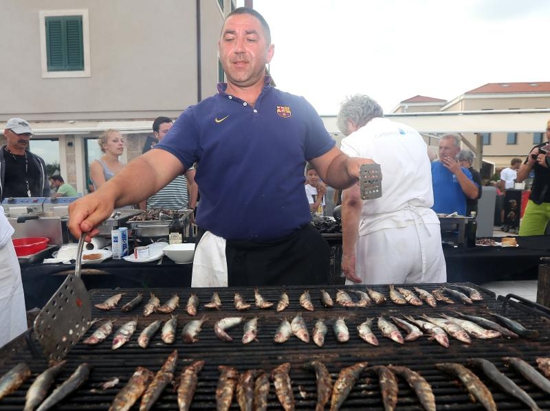 Betina: Održana 49. fešta od školjaka – Dan brganje. Photo: Duško Jaramaz/PIXSELL