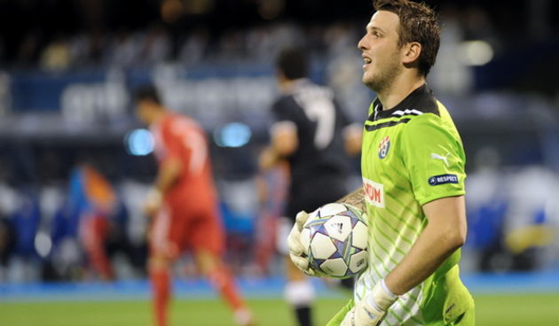 Zagreb, 140911.Stadion Maksimir. Nogometna utakmica 1. kola Lige prvaka, skupine D izmedju Dinama i Real Madrida. Na slici: Ivan Kelava.Foto: Srdjan Vrancic / CROPIX