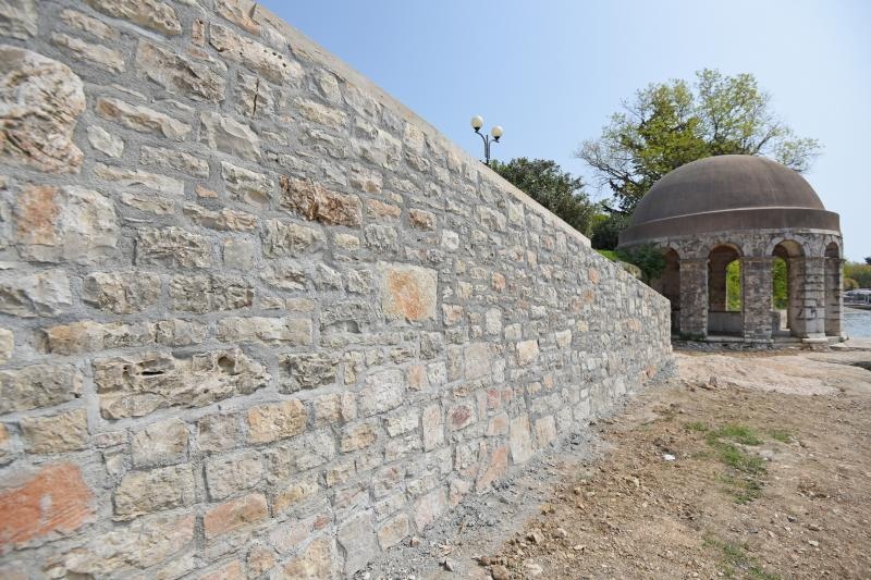 Pri kraju su radovi na obnovi prilaza fontani na Karmi.