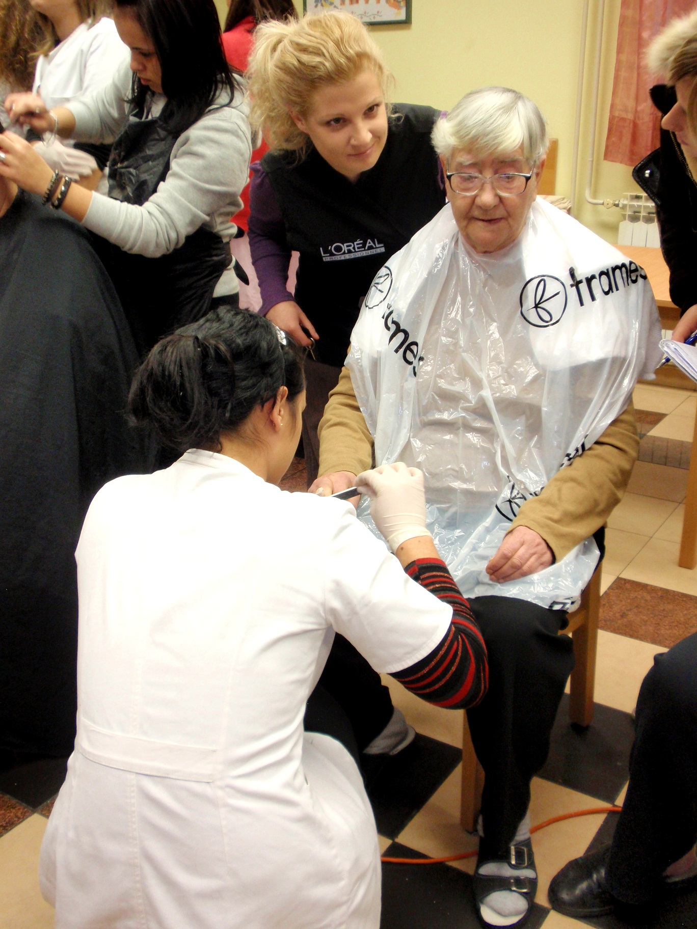 OLYMPUS DIGITAL CAMERA OLYMPUS DIGITAL CAMERA