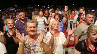 Večer arija i šansona na Viru: Đani & Nera