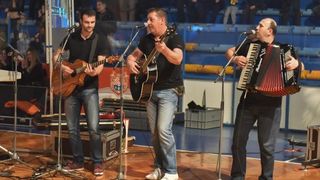 Humanitarno gledanje utakmic Zadar-Cibona (85-84) u Jazinama