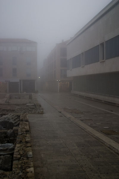 Zadar, magla svuda oko nas