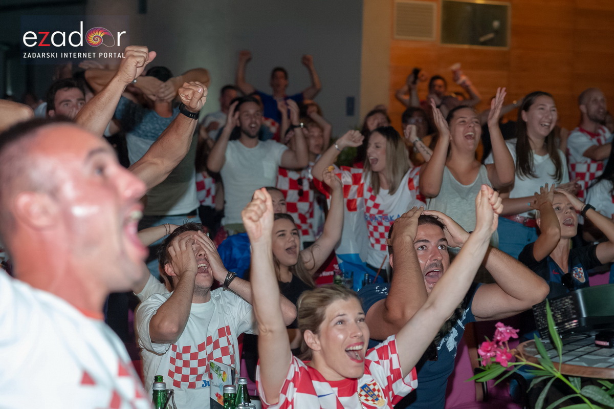 Zadar je gorio: Velika fešta nakon plasmana Vatrenih u polufinale Svjetskog prvenstva