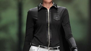 Zagreb, 150312.
Dove Fashion.hr fall-winter 2012/2013, modno dogadjanje koje se odrzava od 15. do 17. ozujka u paviljonu 10 Zagrebackog velesajma. Prvog dana sa modnim revijama predstavili su se designeri: Clash of 9, Aleksandar Zarevac, Matija Cop, ADMS Zagreb, 150312.
Dove Fashion.hr fall-winter 2012/2013, modno dogadjanje koje se odrzava od 15. do 17. ozujka u paviljonu 10 Zagrebackog velesajma. Prvog dana sa modnim revijama predstavili su se designeri: Clash of 9, Aleksandar Zarevac, Matija Cop, ADMS