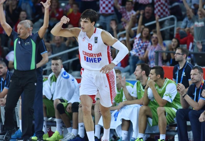 05.09.2015., Arena Zagreb, Zagreb – EuroBasket 2015., skupina C, 01. kolo, Hrvatska – Slovenija. Foto: PIXSELL 05.09.2015., Arena Zagreb, Zagreb – EuroBasket 2015., skupina C, 01. kolo, Hrvatska – Slovenija. Foto: PIXSELL
