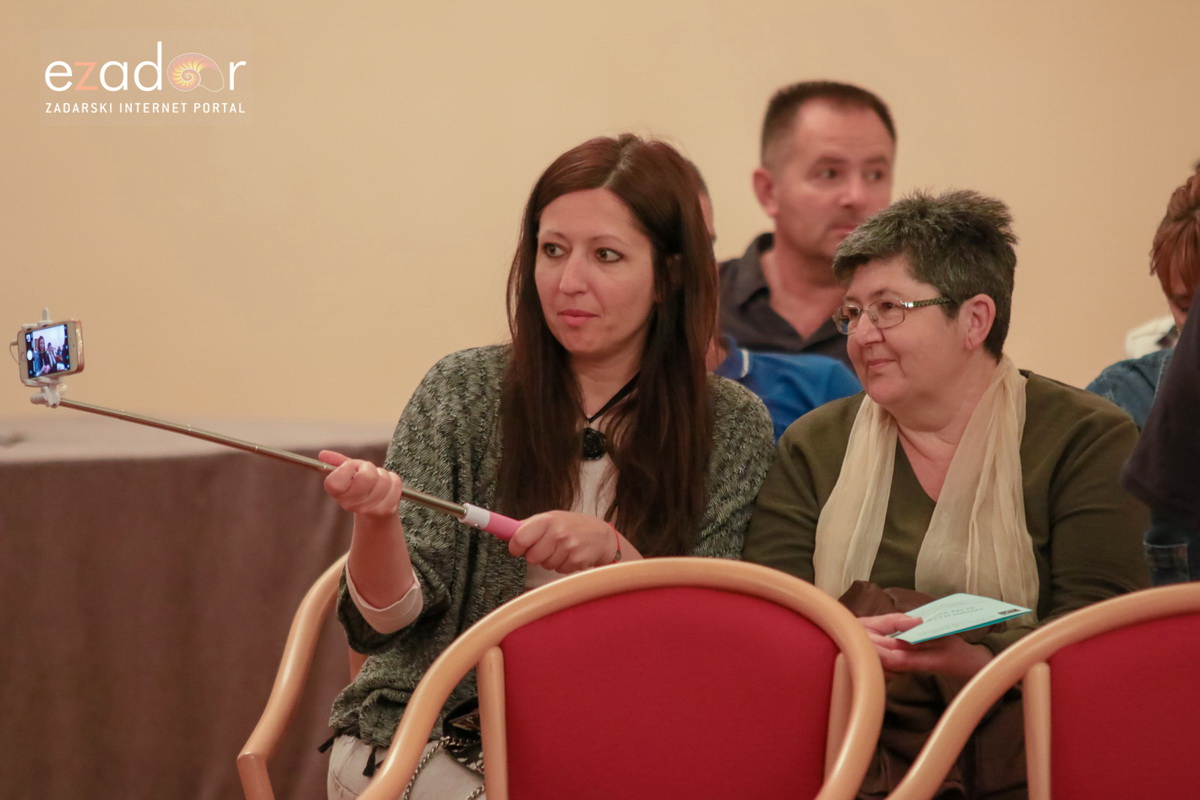 U Svečanoj dvorani Sveučilišta predstavljen CD-a klape Bersice U Svečanoj dvorani Sveučilišta predstavljen CD-a klape Bersice