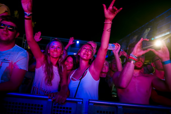 Trećeg dana Blacksheep Festivala u Aquarius klubu na Zrću nastupio je Moti. Foto: Goran Telak