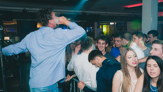 Zadarska večer s Ivicom Sikirićem Ićom u Hitch baru, 8.5.2015. (Foto: Ivan Toman) Zadarska večer s Ivicom Sikirićem Ićom u Hitch baru, 8.5.2015. (Foto: Ivan Toman)