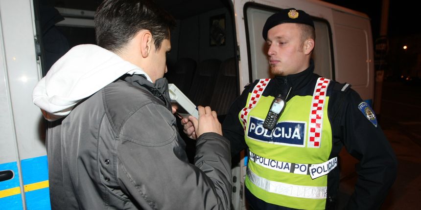 Policija, alkotest
