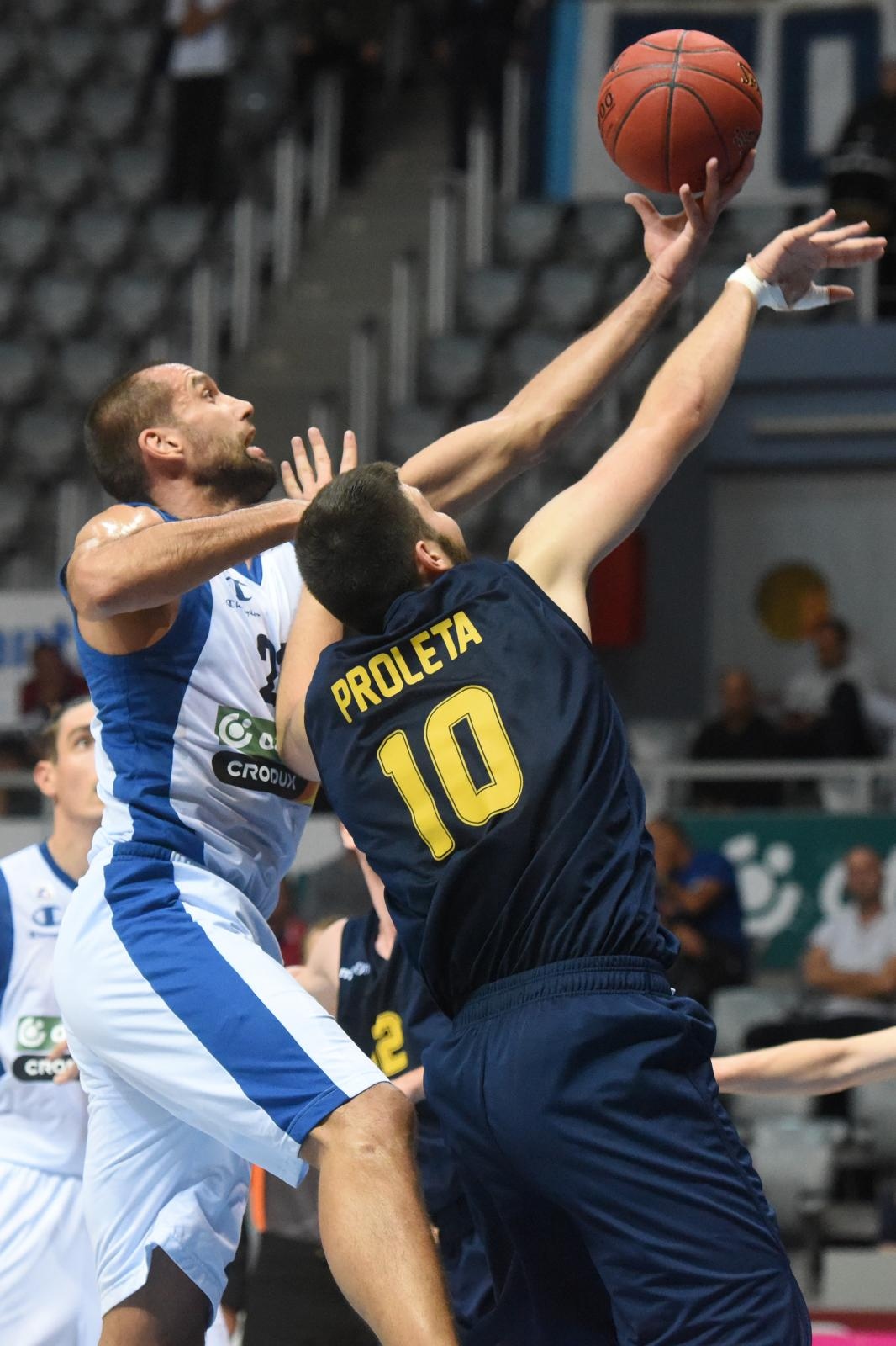 HT Premijer liga, 2. kolo: KK Zadar – KK Zagreb 124-99 HT Premijer liga, 2. kolo: KK Zadar – KK Zagreb 124-99