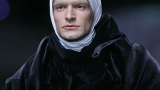 Zagreb, 120311.
Veceras je na Zagrebackom velesajmu odrzana druga vecer modne revije Dove Fashion.Hr.
Revije ce trajati do nedjelje 13.03.
Revija na slici: Igor Galas.
Foto: Neja Markicevic / CROPIX