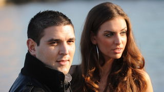 Zadar, 140111
Manekenka Ava Karabatic i zadarski voditelj Igor Jelenic Toto glumili su zaljubljeni par u spotu za pjesmu “Kad si otisla ti” zadarskih pjevaca Bepa Matesica i Davida Ricova. Spot je sniman u staroj lucici na otoku Viru.
Foto : Andrija Lucic