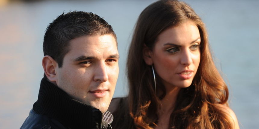 Zadar, 140111
Manekenka Ava Karabatic i zadarski voditelj Igor Jelenic Toto glumili su zaljubljeni par u spotu za pjesmu “Kad si otisla ti” zadarskih pjevaca Bepa Matesica i Davida Ricova. Spot je sniman u staroj lucici na otoku Viru.
Foto : Andrija Lucic