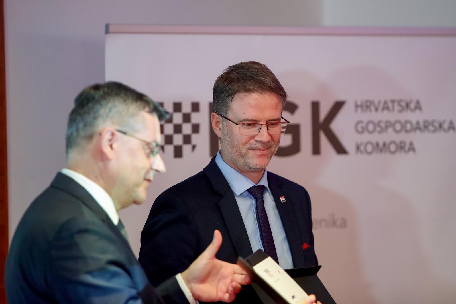 Dodijeljene plakete “Zlatna kuna” najuspješnijim tvrtkama u županiji