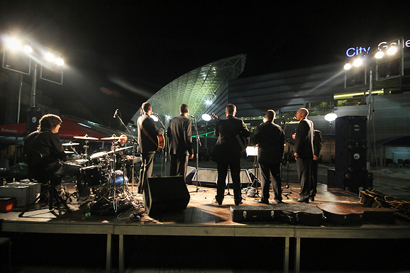 Koncert Klape Kontrada za 4. rođendan City Gallerije (foto:Saša Čuka) Koncert Klape Kontrada za 4. rođendan City Gallerije (foto:Saša Čuka)