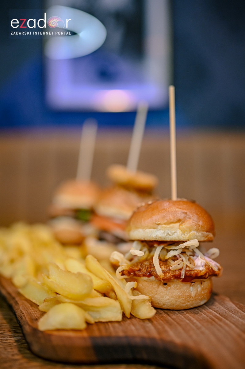 ZYX Bowling Centar Zadar ZYX Bowling Centar Zadar