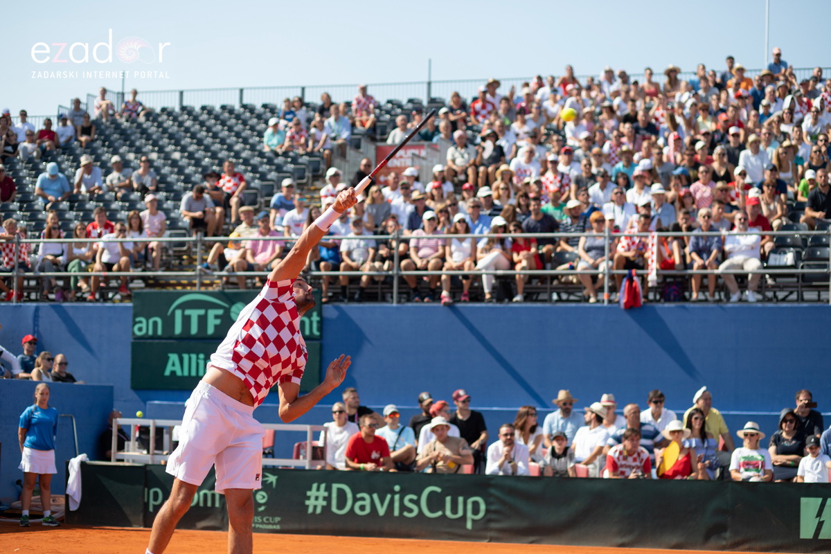 Davis Cup: Vruća navijačka atmosfera u meču Ćilića i Querreya