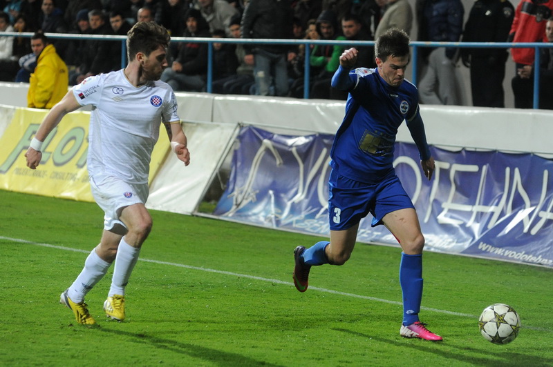 Zadar, 170313
Stadion Stanovi.
24. kolo MaxTV Prva Liga. NK Zadar – NK Hajduk.
Na fotografiji: detalj s utakmice; Bilaver(3)
Foto: Luka Gerlanc / CROPIX Zadar, 170313
Stadion Stanovi.
24. kolo MaxTV Prva Liga. NK Zadar – NK Hajduk.
Na fotografiji: detalj s utakmice; Bilaver(3)
Foto: Luka Gerlanc / CROPIX